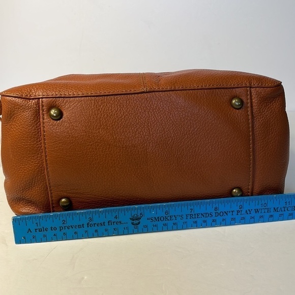 Rachel Roy Brown Whiskey Leather Bag With Wooden Handles and Crossbody Strap - Picture 7 of 15